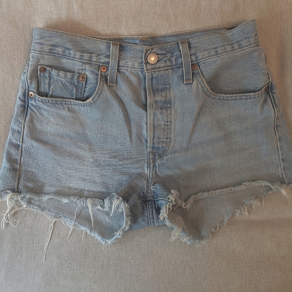 Levi's Denim Shorts - Picture 2 of 5